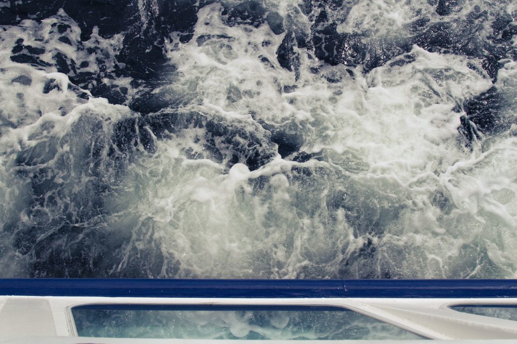water, troubled, ship